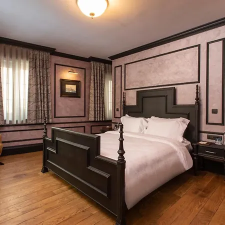 Отель Ajwa Sultanahmet - Preferred Lvx Collection 5*