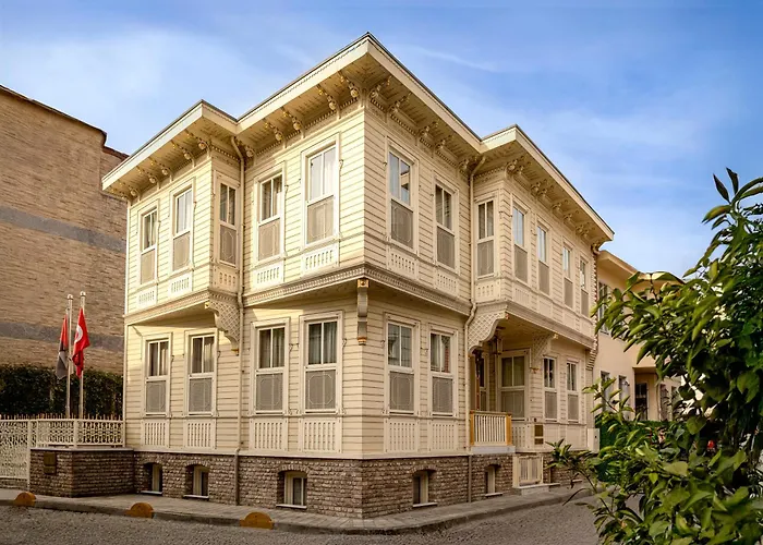 Отель Ajwa Sultanahmet - Preferred Lvx Collection